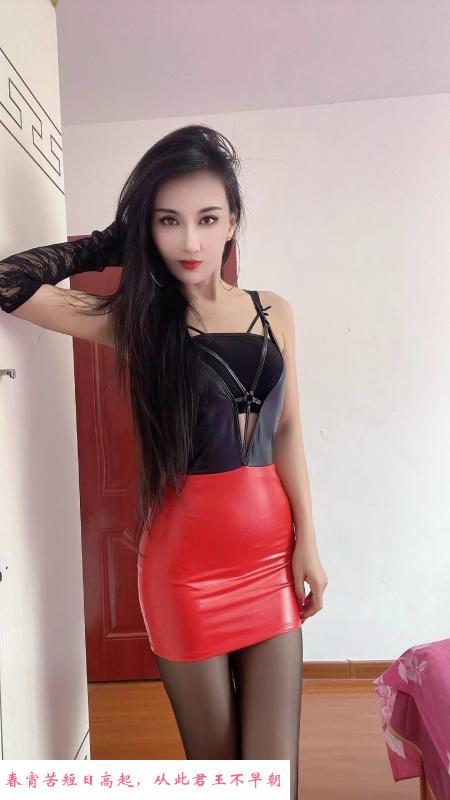 少妇型美女 第1张
