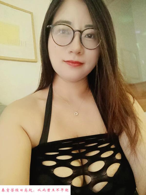 翻吃巨乳妹子 第1张