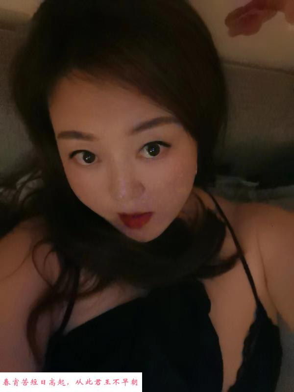 榴园少妇可三通 第1张