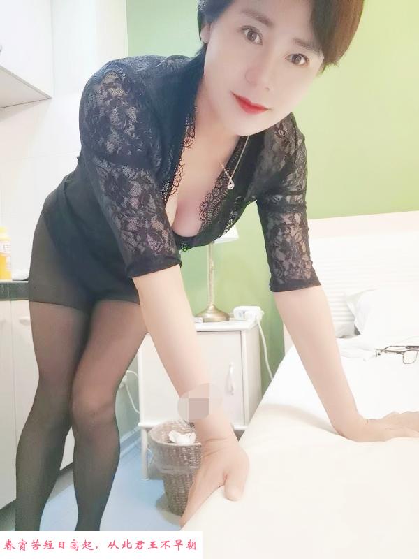 昆山兼职短发御姐 第1张