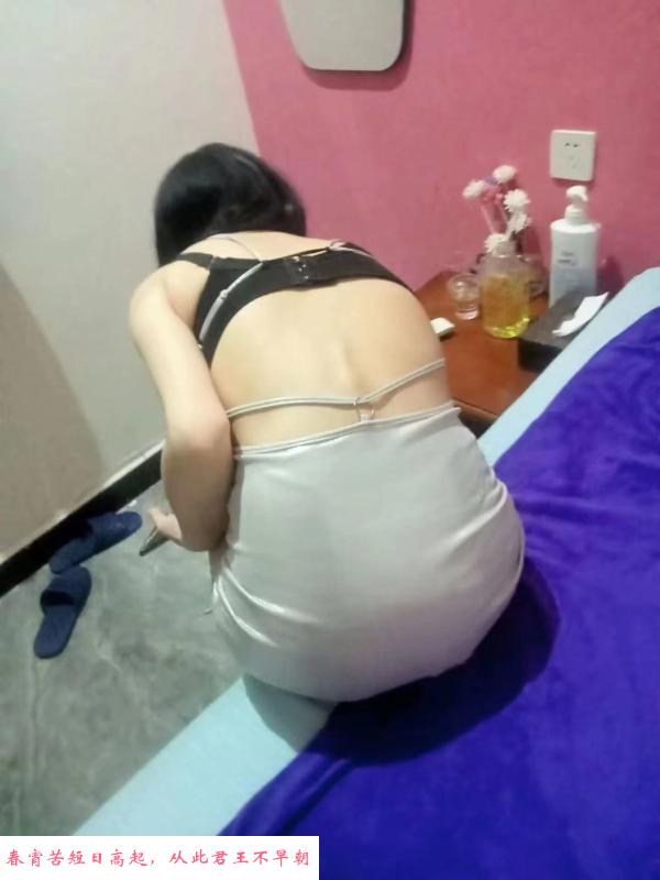 虎丘网红脸骚货 第2张