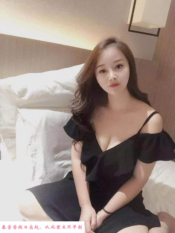 大胸妹妹安妮 第1张