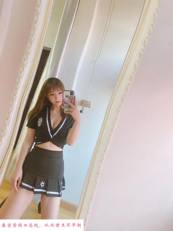 光谷小妹风骚样 第2张