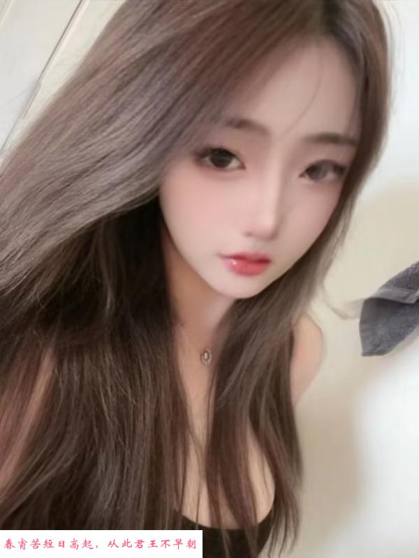 大胸嫩妹佩佩 第1张