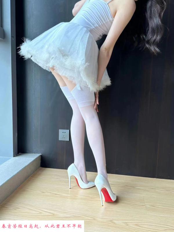 六合少妇 第1张