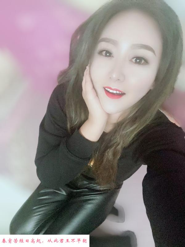 宝藏E奶小姐姐 第1张