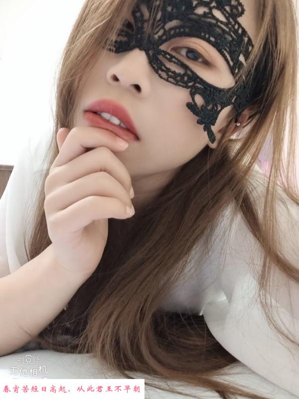 朝阳村美少妇 第1张