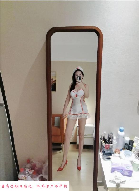 OL制服妮妮 第2张