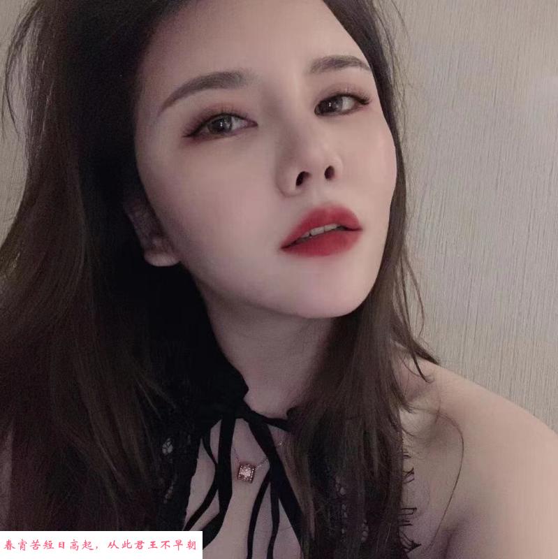 风骚性感小骚货 第3张