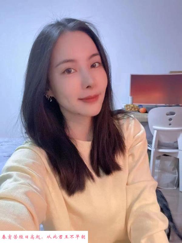 朱莉姐姐 第1张