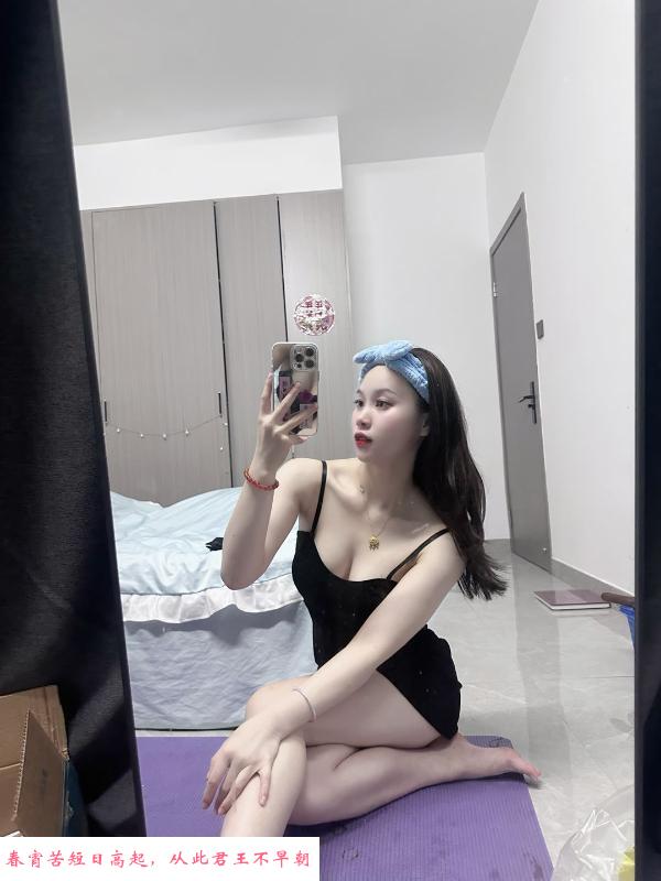 多姿妖艳迷人姐姐 第1张