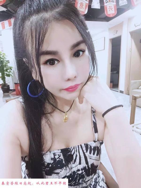 宝安大胸琪琪 第3张