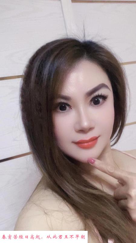 吴中区大奶女 第1张