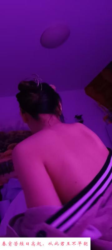 服务系少妇小景 第1张