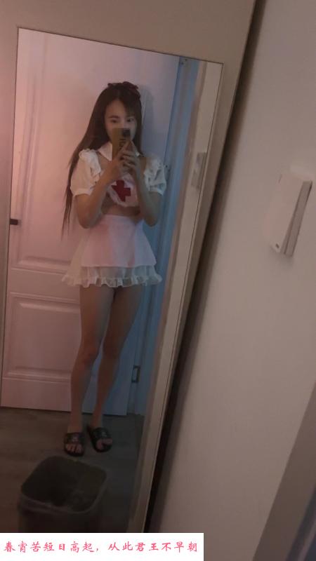 夫子庙的小骚货 第1张