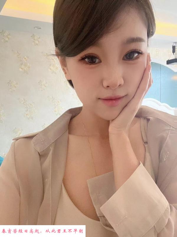 杭州东站颜值妹子 第3张