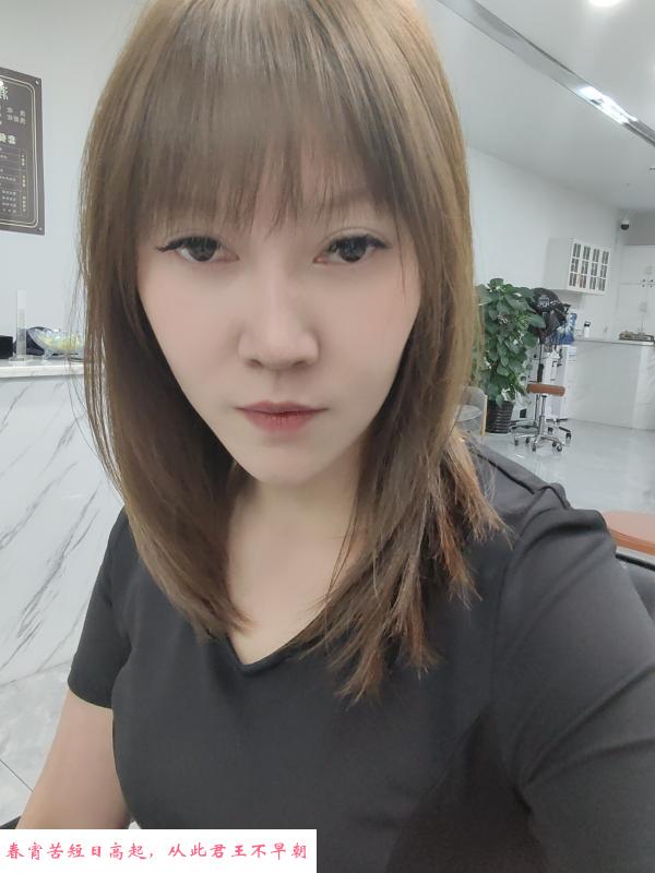 娇小玲珑型少妇 第2张