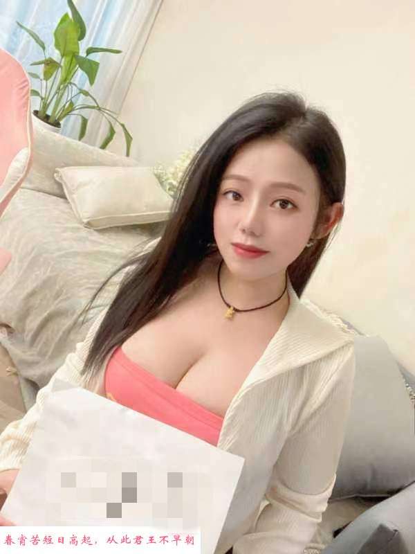 虎泉大胸七月 第1张
