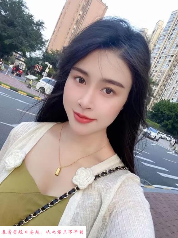 青岛李村绝色佳人 第1张