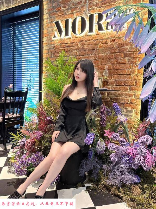 清纯性感大胸妹子 第1张