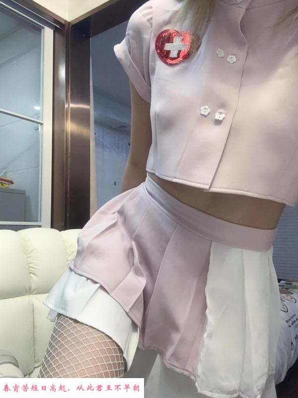 制服诱惑美娜 第4张