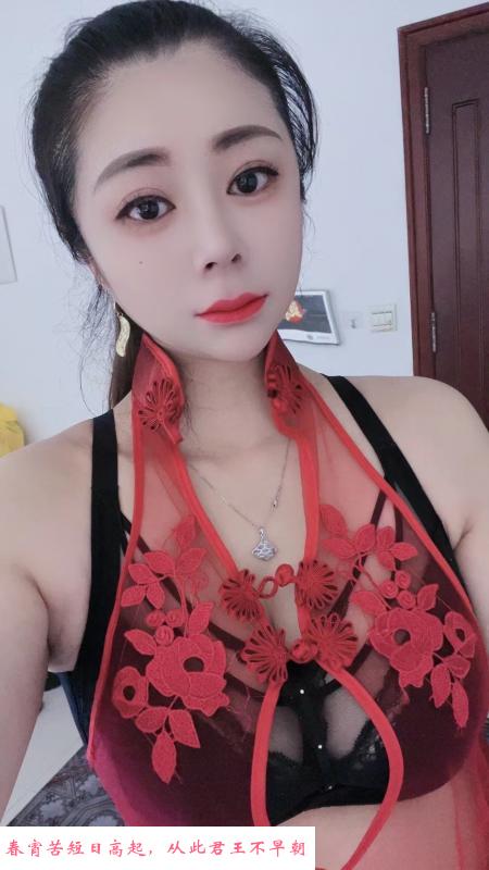 大胸后花园金莲 第1张