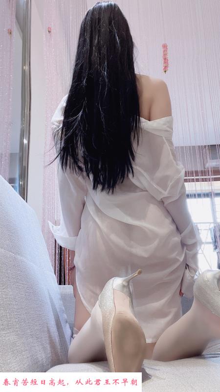 大长腿小姐姐 第1张