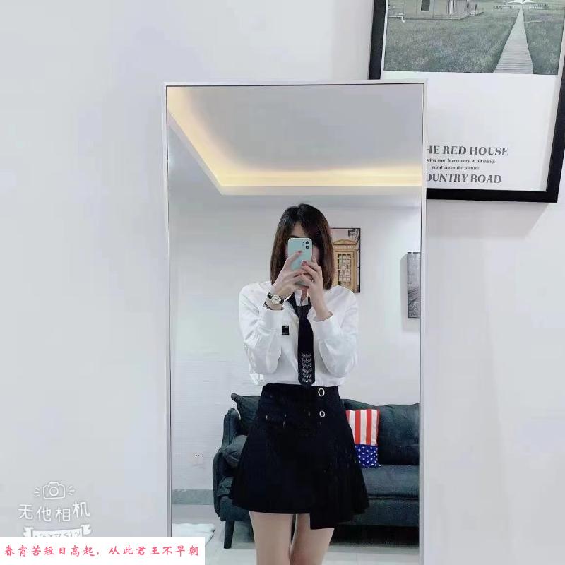 美丽大方高挑的小姐姐 第1张