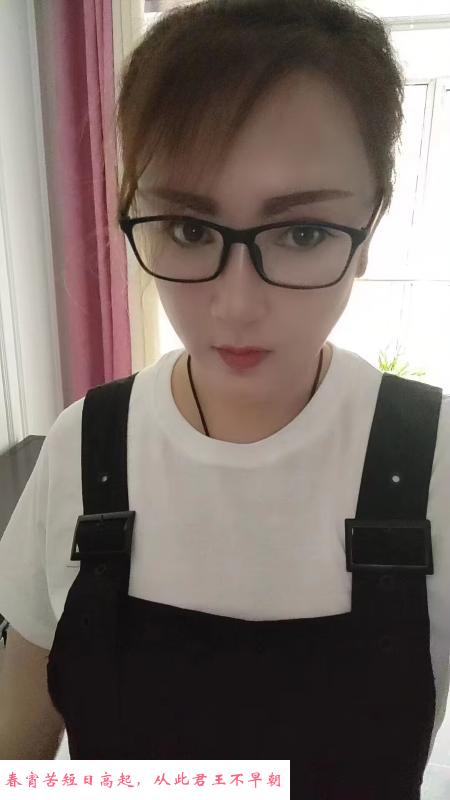 津南吾悅附近诱人少妇 第3张