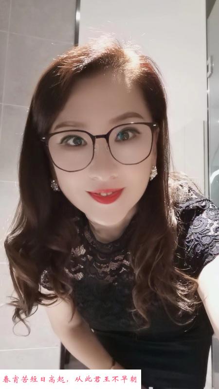 罗湖文锦兼职少妇 第1张