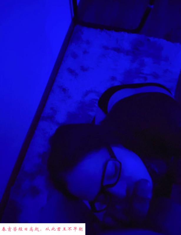 超级骚的小母狗 第2张
