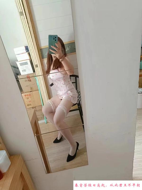 肥臀大胸少妇 第1张