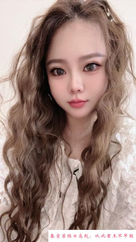 郑州大奶妹 第1张