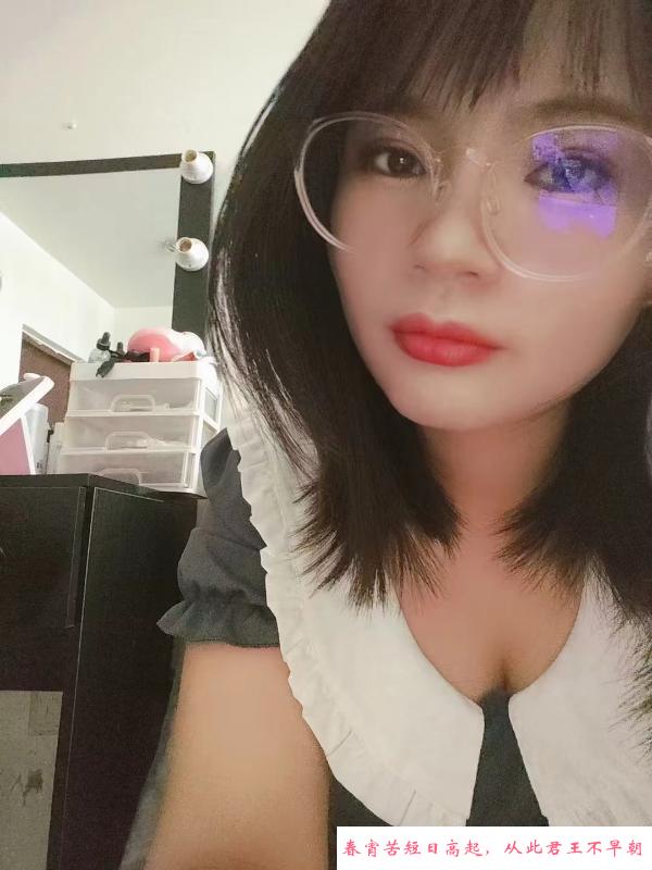 河东小女友珊珊 第1张