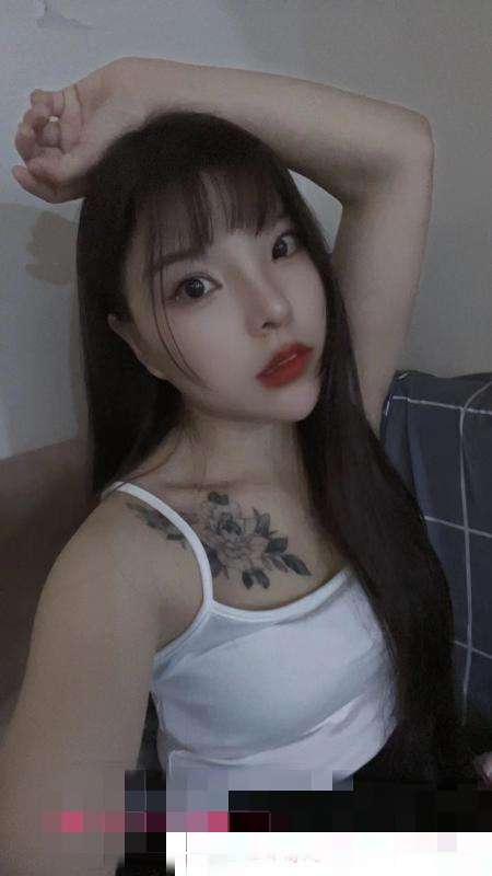 海陵不错的妹子 第1张