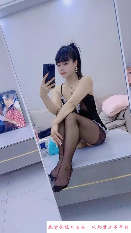 深喉小女子 第3张