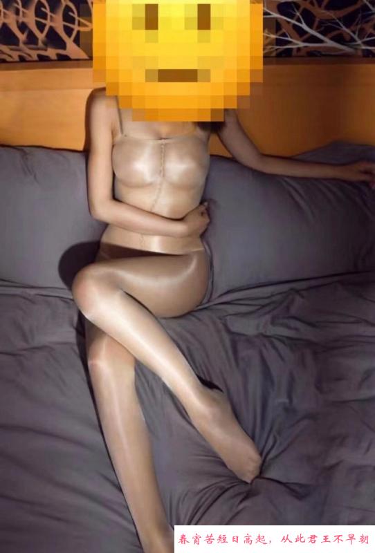 北站风韵少妇 第3张