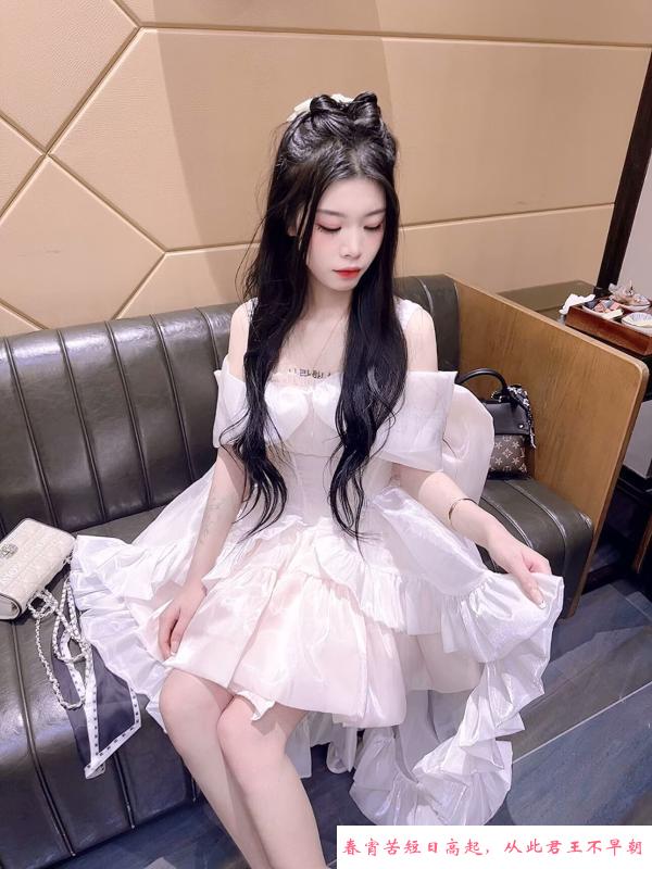 光谷年轻小姐姐 第2张