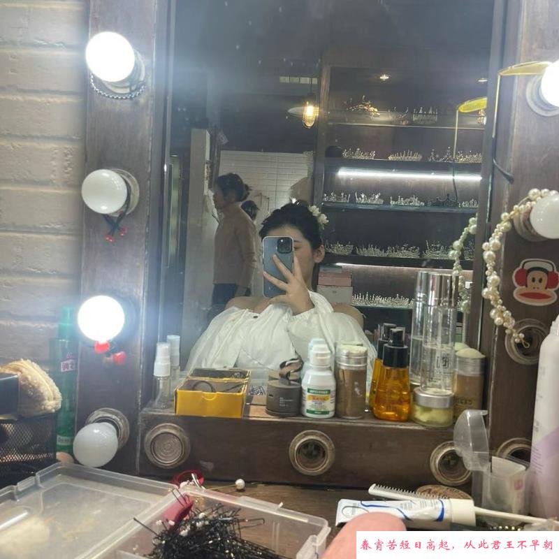 合肥七里井高个美女 第1张