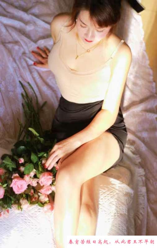 温州村熟女沐晴 第1张