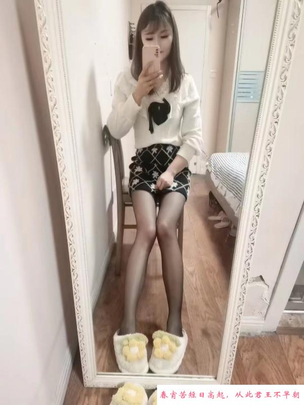 竹山路瑜伽美女 第2张