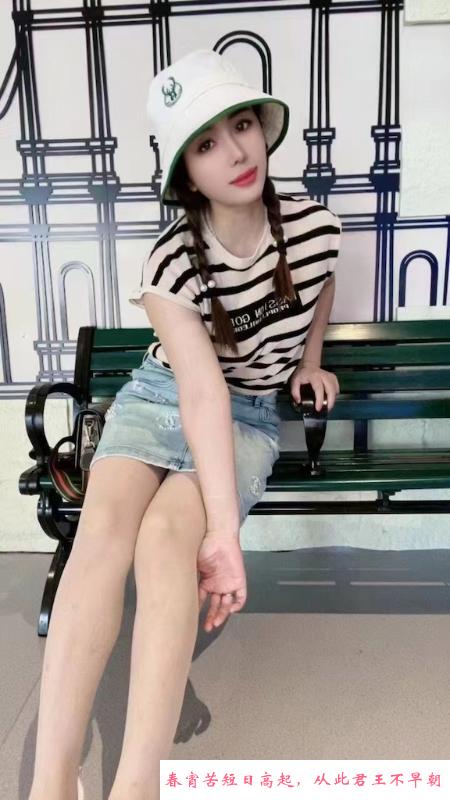 风骚豹纹女郎 第2张