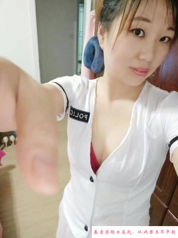 天津新村小区少妇 第1张