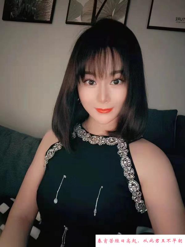 东站颜值妹子 第1张