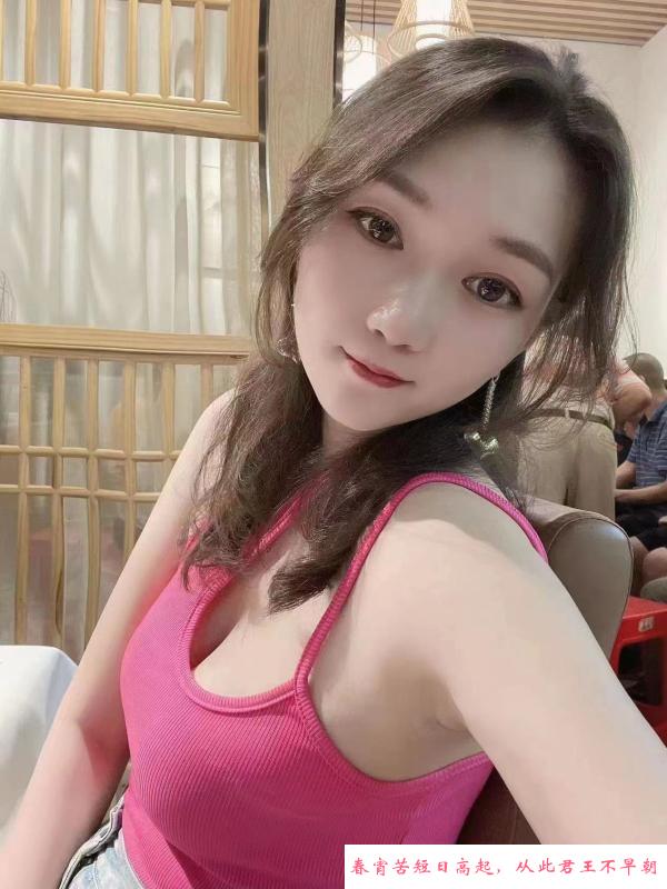 年轻颜值可爱妹子 第1张