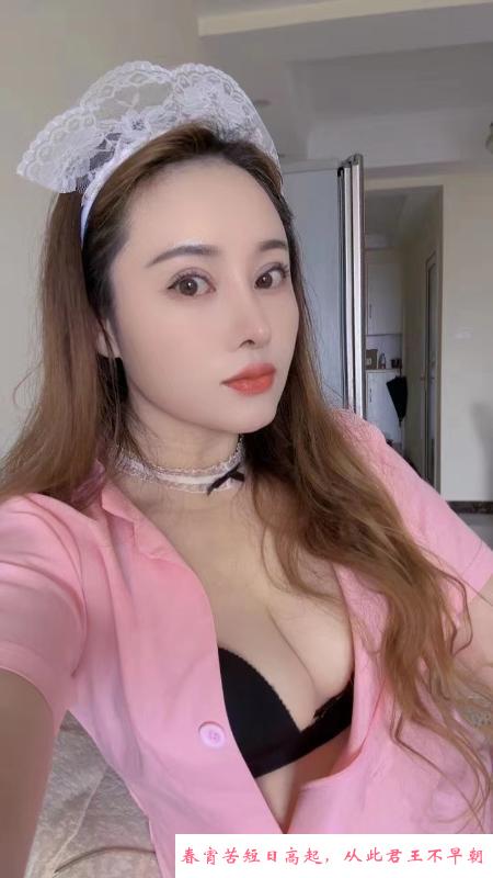 能三通的骚少妇 第1张