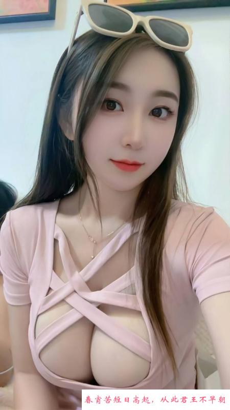 性感身材小女友 第3张