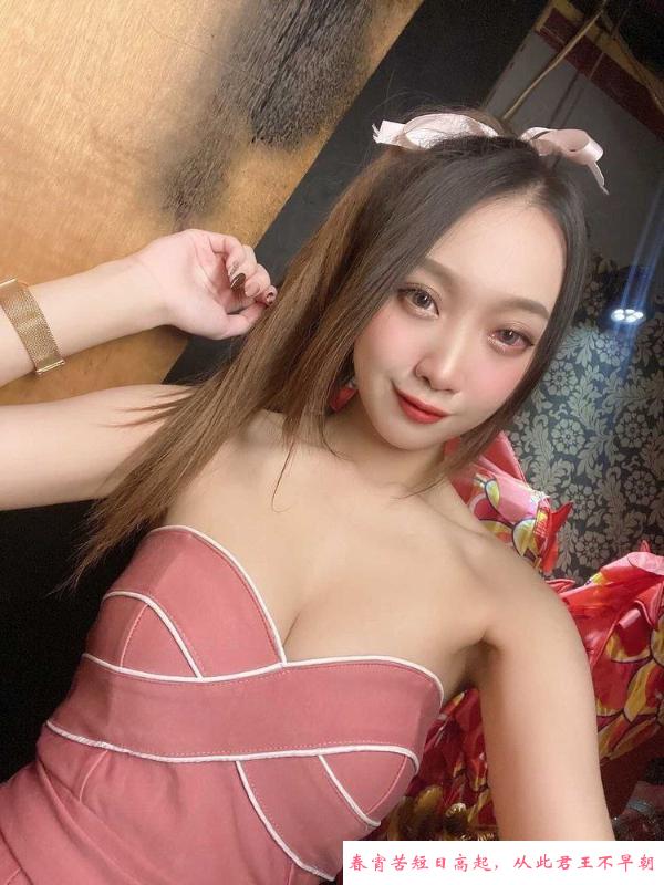 海珠妖娆香奈儿 第1张