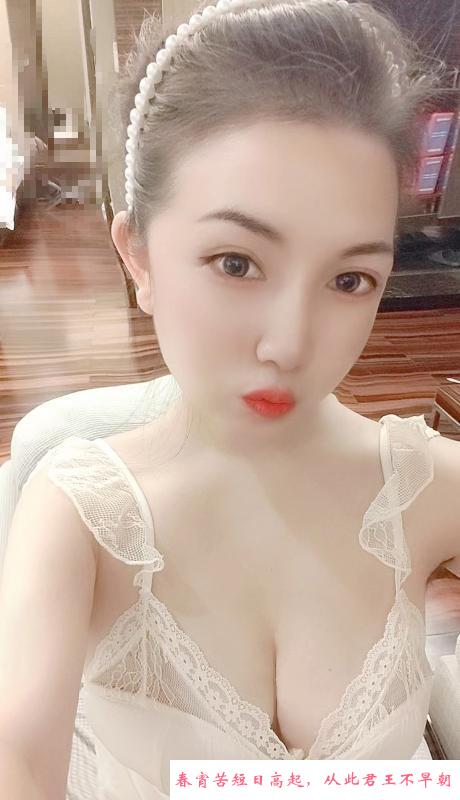 广州白裙朵朵 第1张