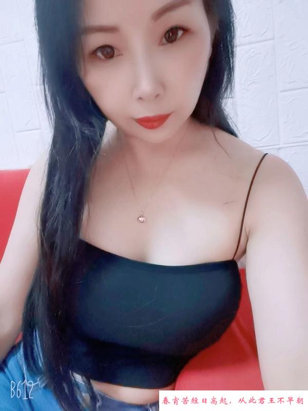熟女豆豆 第1张